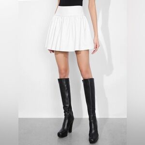 Alice + Olivia Ella Vegan Leather Mini Skirt- in off white